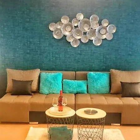 Tuerkiz Wellness דירה שיופוק